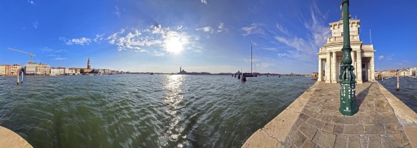 San Marco, San Giorgio e Punta della Dogana in modalità panoramica